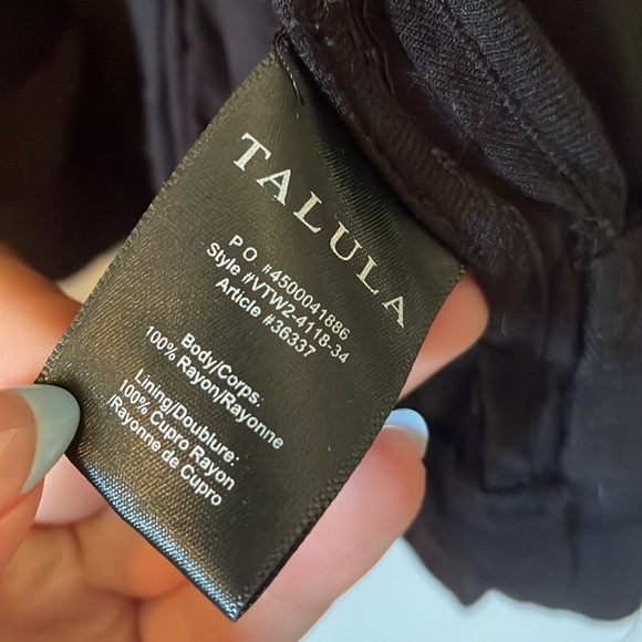 Aritzia Talula Black Kent Blazer - Picture 5 of 7